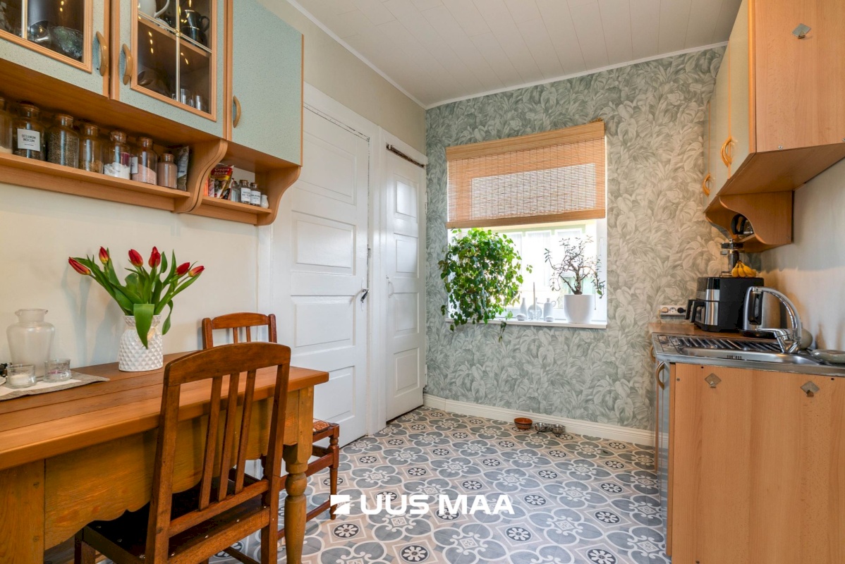 Viljandi linn, Kesklinn, Leola tn 38