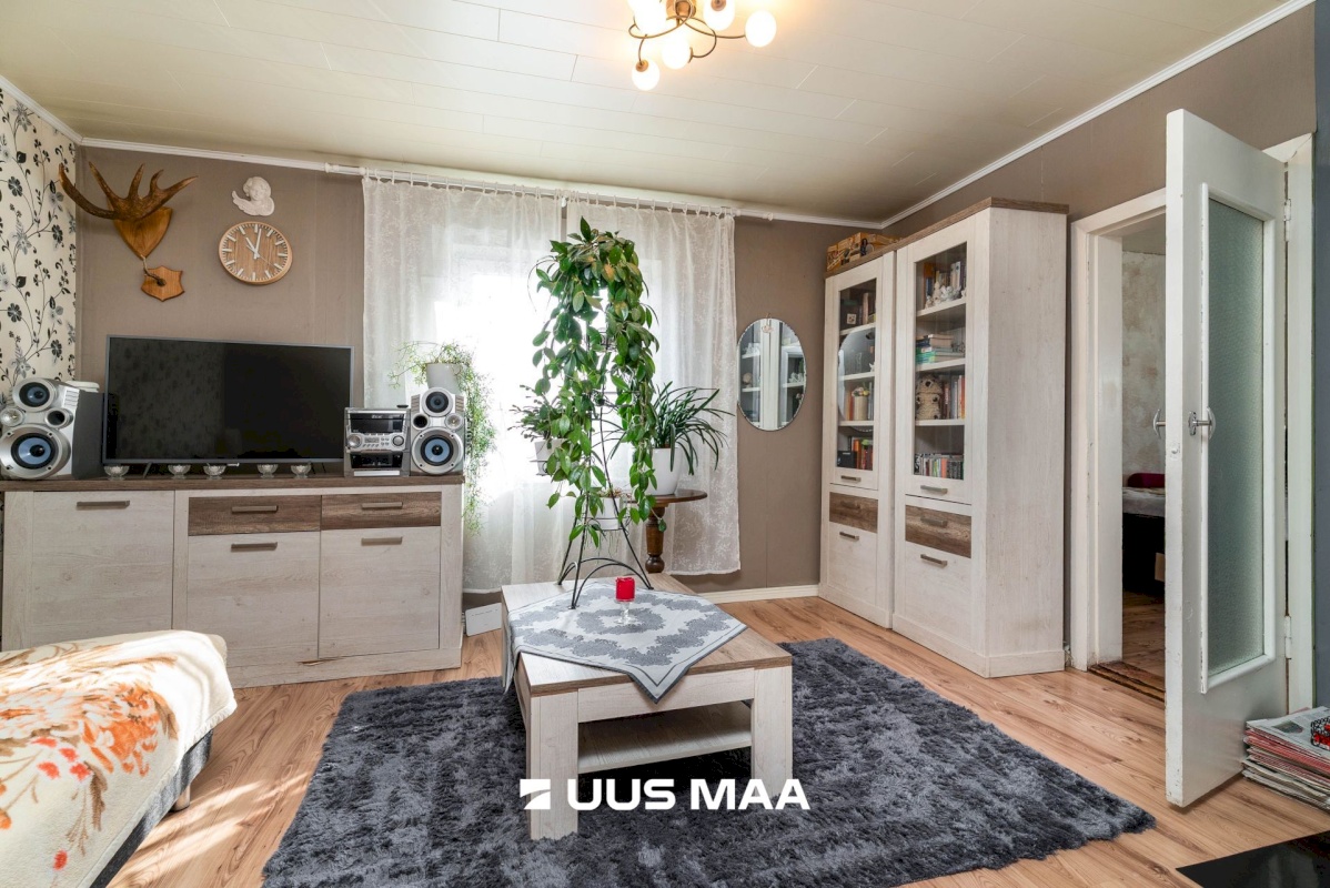 Viljandi linn, Kesklinn, Leola tn 38