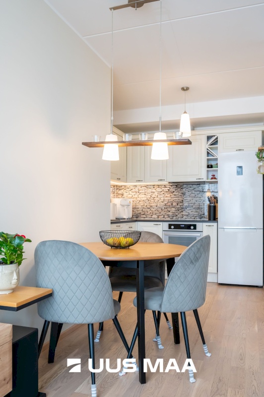 Tallinn, Mustamäe linnaosa, Mustamäe, Pöörise 14