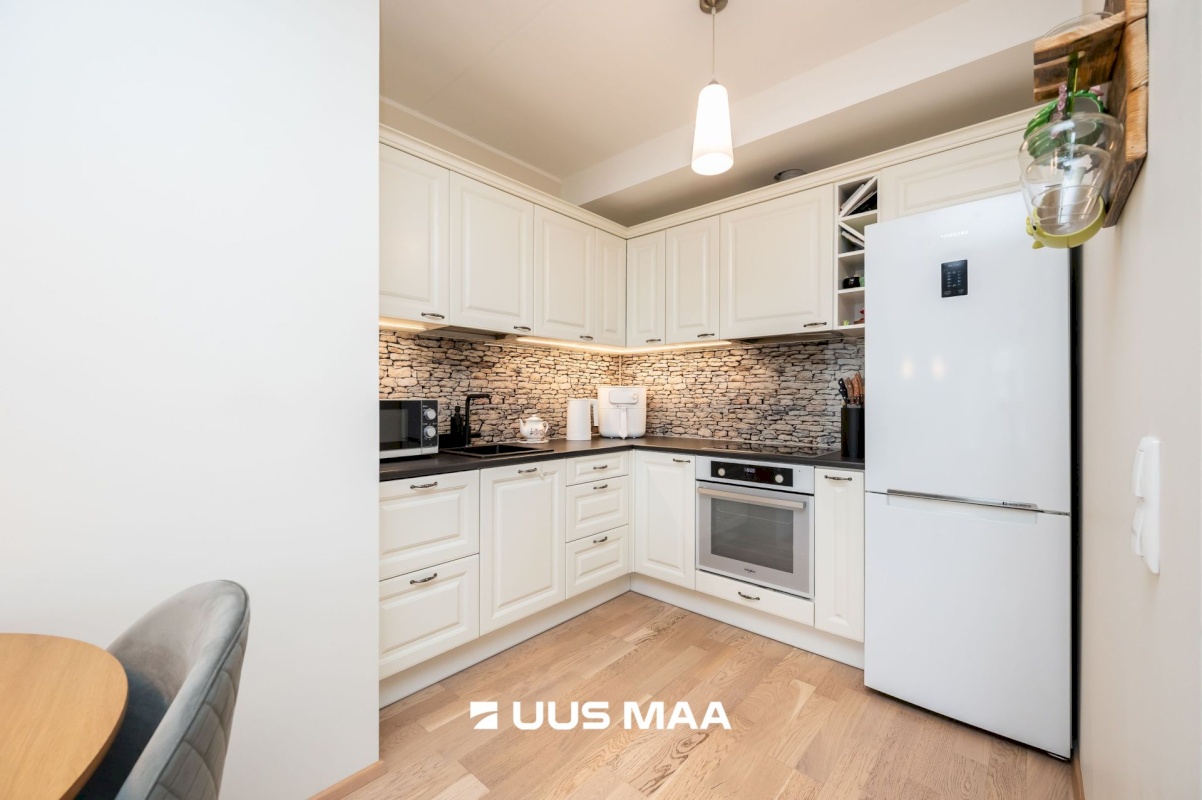 Tallinn, Mustamäe linnaosa, Mustamäe, Pöörise 14