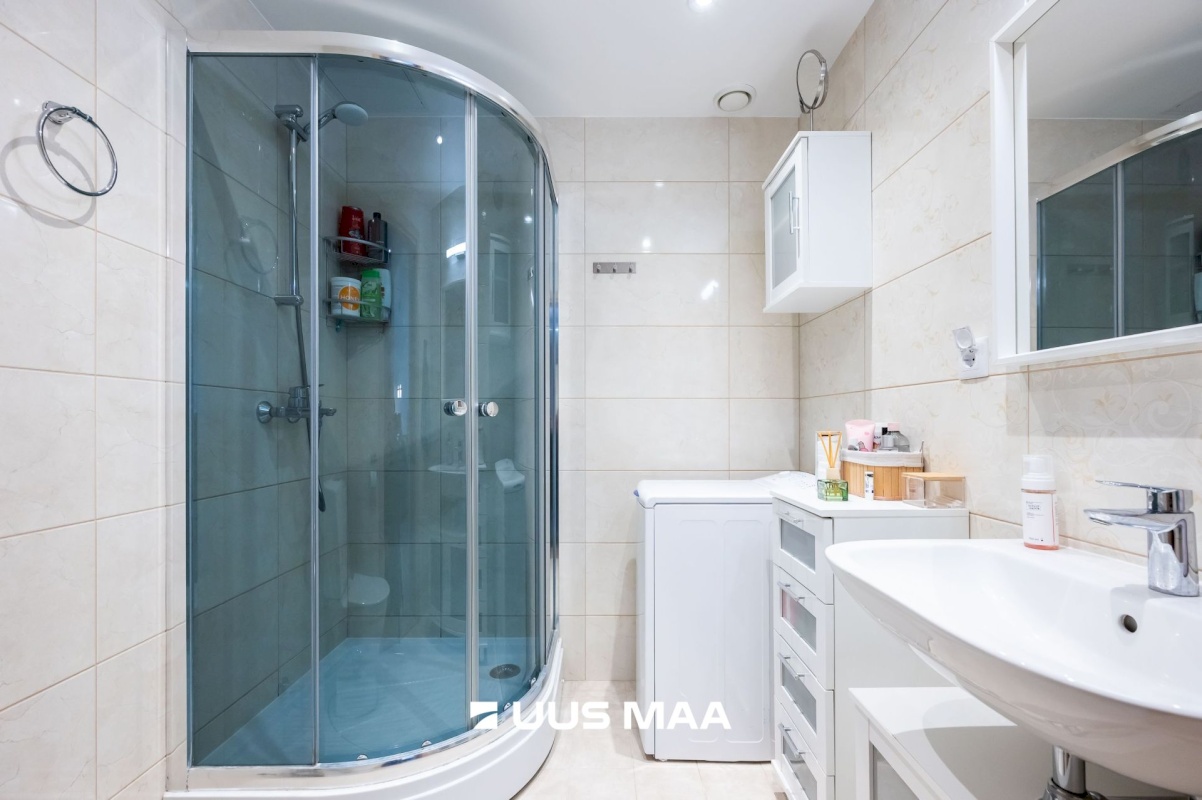 Tallinn, Mustamäe linnaosa, Mustamäe, Pöörise 14