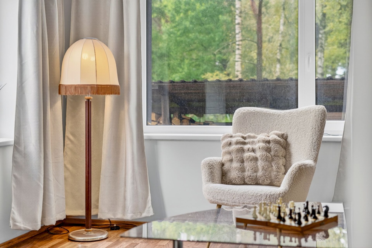 Tallinn, Nõmme linnaosa, Pääsküla, Vabaduse pst 201