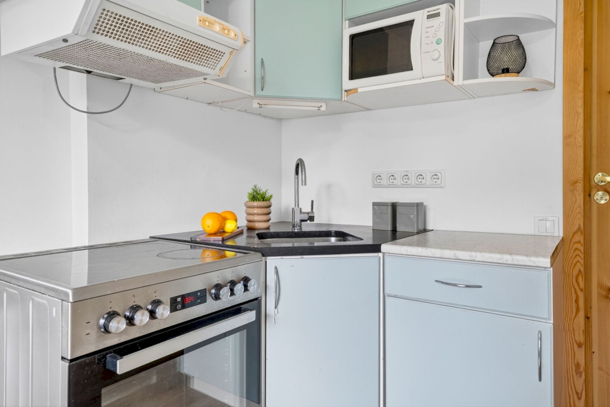 Tallinn, Nõmme linnaosa, Pääsküla, Vabaduse pst 201