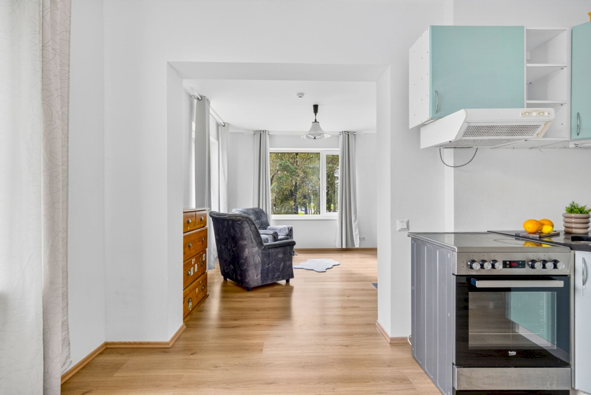 Tallinn, Nõmme linnaosa, Pääsküla, Vabaduse pst 201