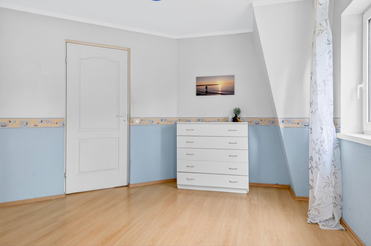 Tallinn, Nõmme linnaosa, Pääsküla, Vabaduse pst 201