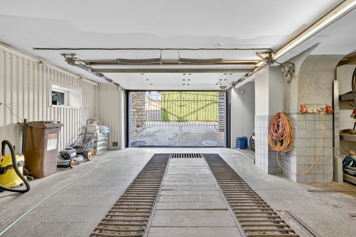 Tallinn, Nõmme linnaosa, Pääsküla, Vabaduse pst 201