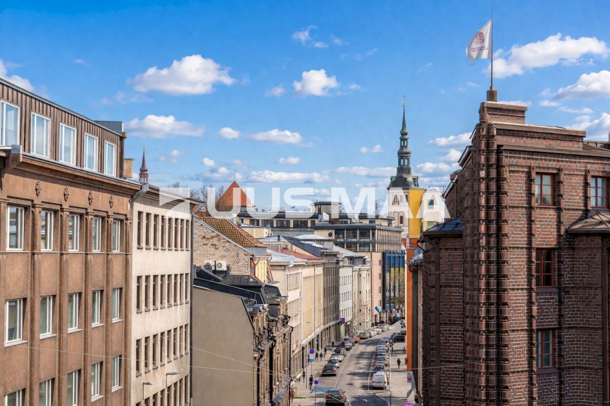 Tallinn, Kesklinna linnaosa, Südalinn, Pärnu mnt 33