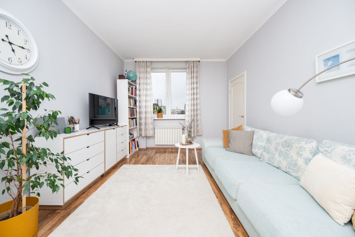 Tallinn, Kesklinna linnaosa, Raua, Narva mnt 14