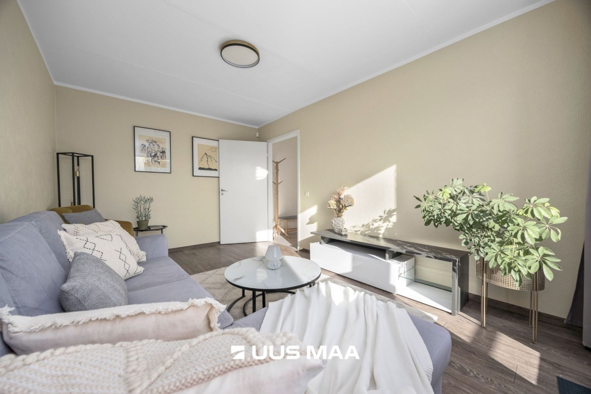 Tallinn, Kesklinna linnaosa, Südalinn, Pronksi 7