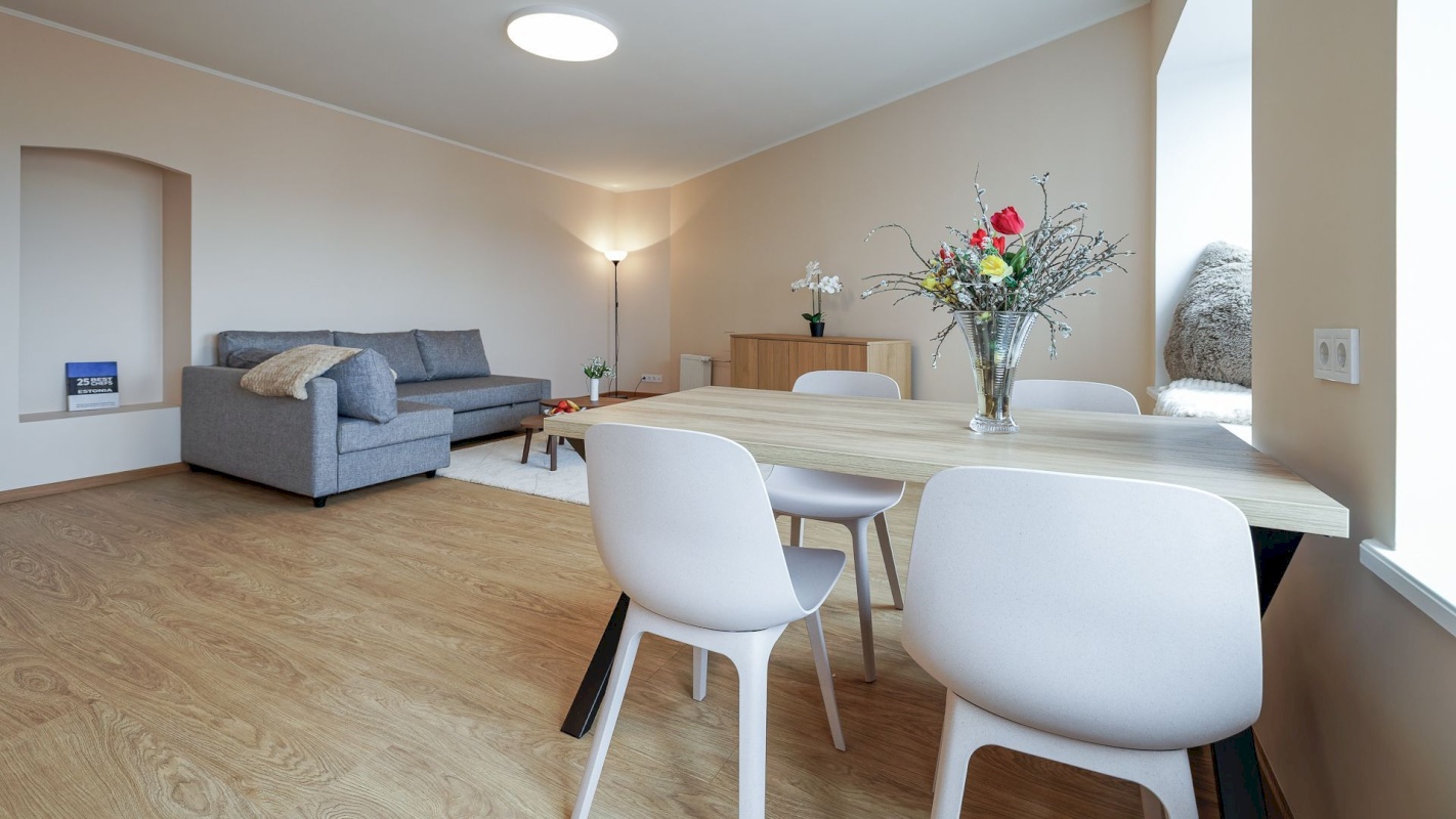 Tallinn, Põhja-Tallinna linnaosa, Kalamaja, Kopli 8