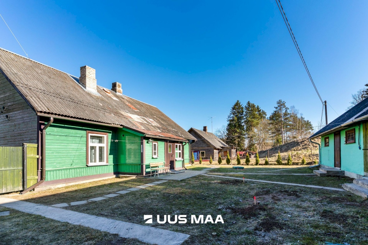 Viljandi vald, Sultsi küla, Vahtriku