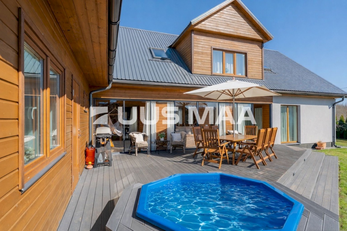 Tori vald, Kilksama küla, Kaasikukaare tee 9