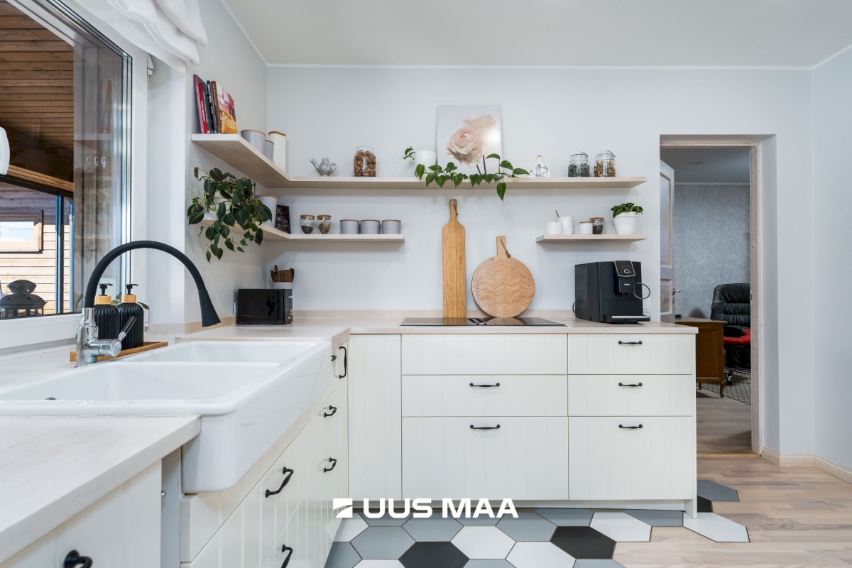 Tori vald, Kilksama küla, Kaasikukaare tee 9