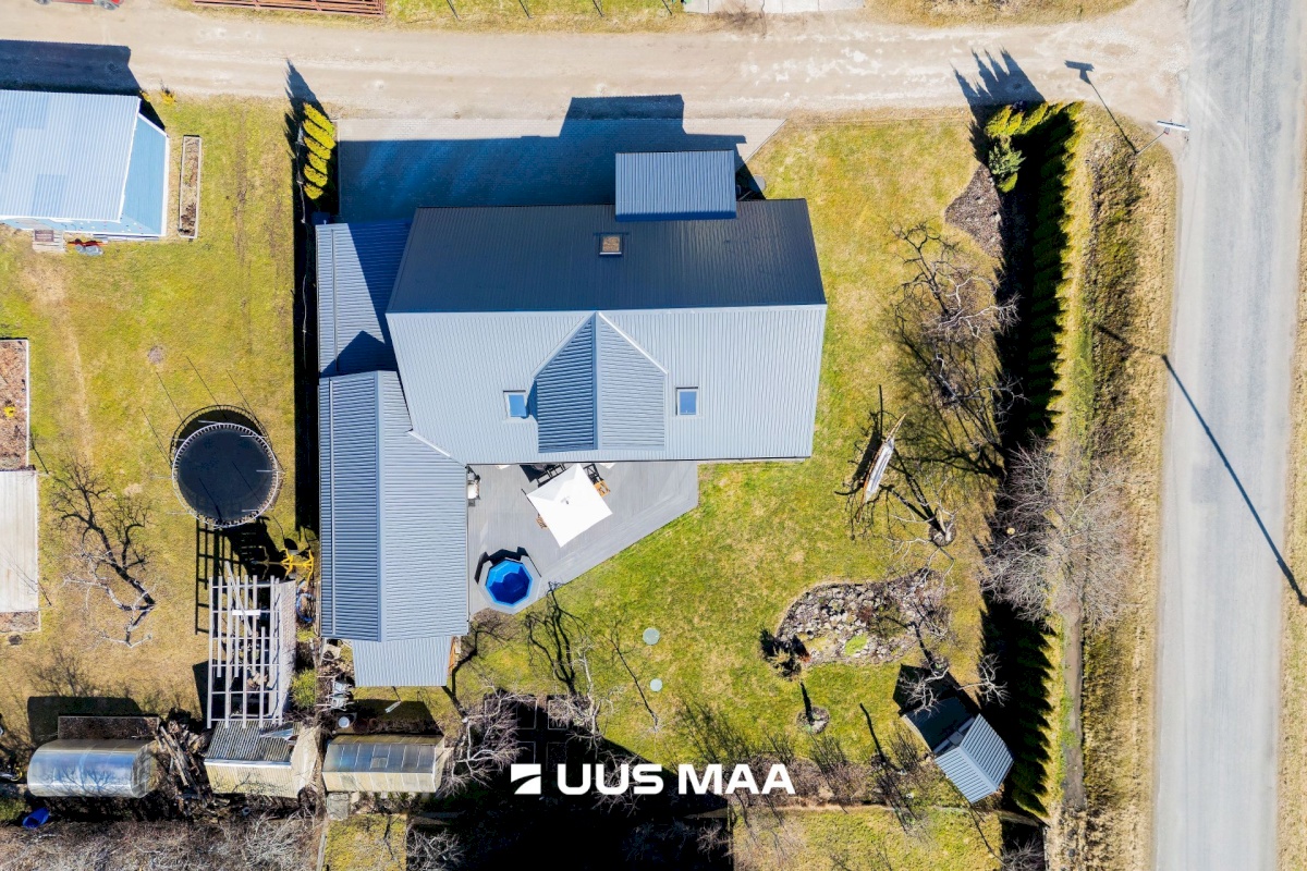 Tori vald, Kilksama küla, Kaasikukaare tee 9