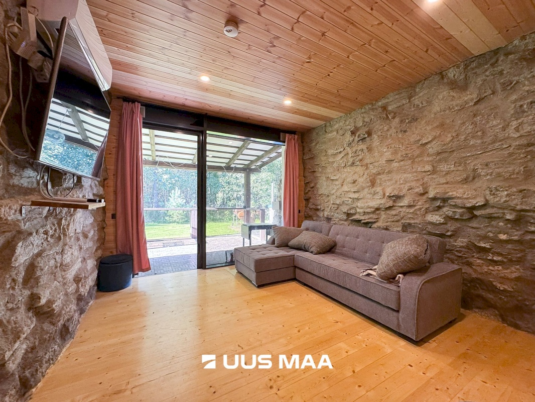 Lääne-Harju vald, Paldiski linn, Mõisahärra põik 10