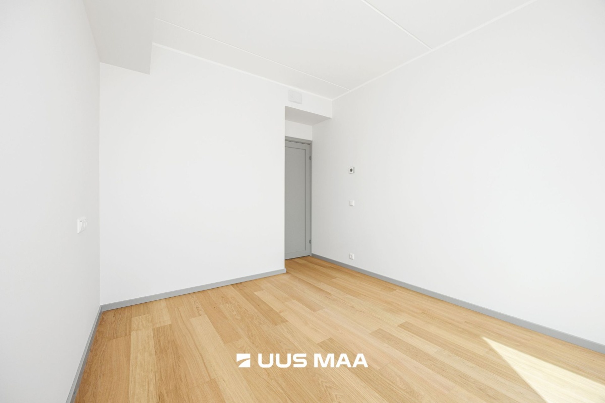 Saue vald, Saue linn, Keskuse 1/2-2