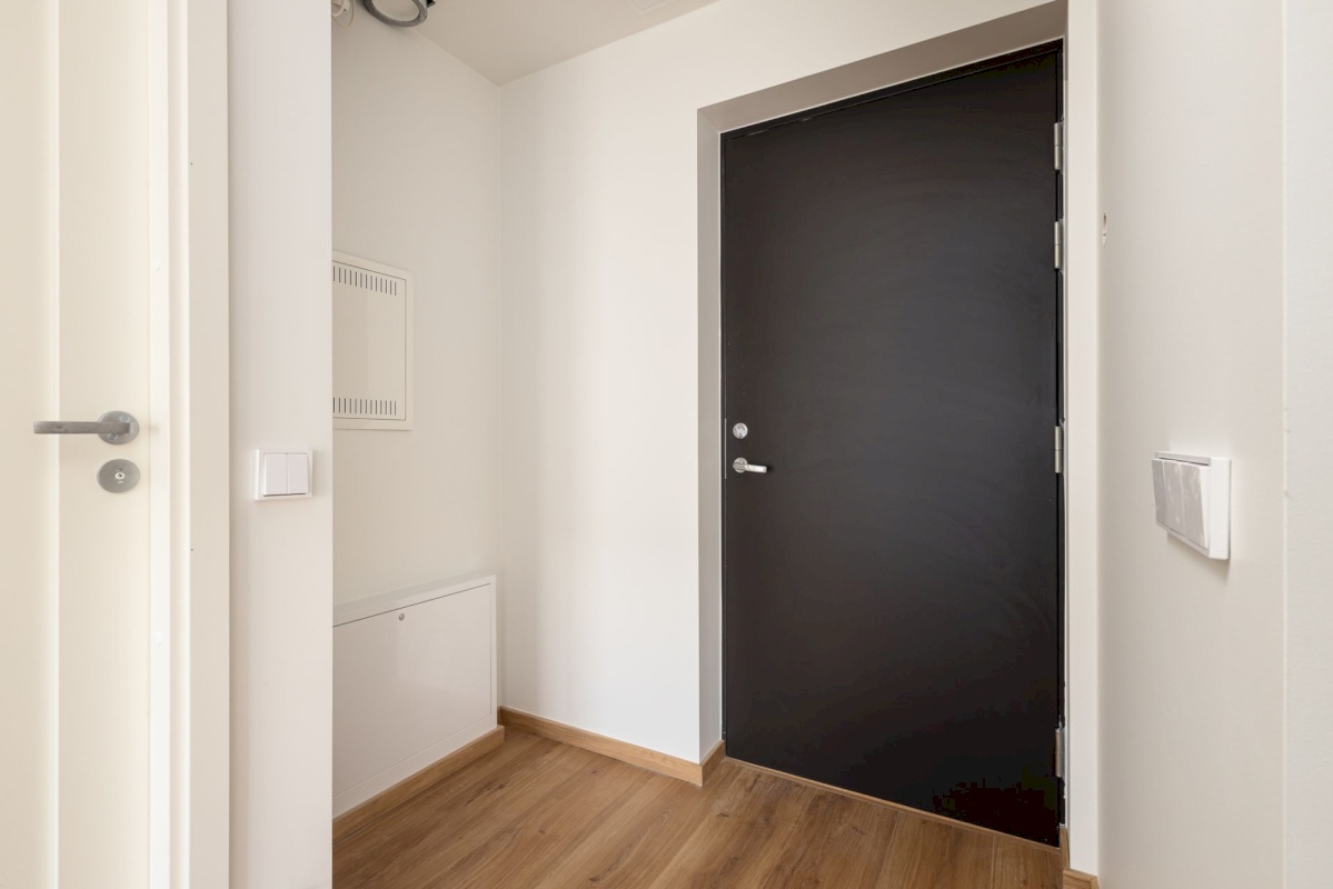 Maardu linn, Avar 8-32