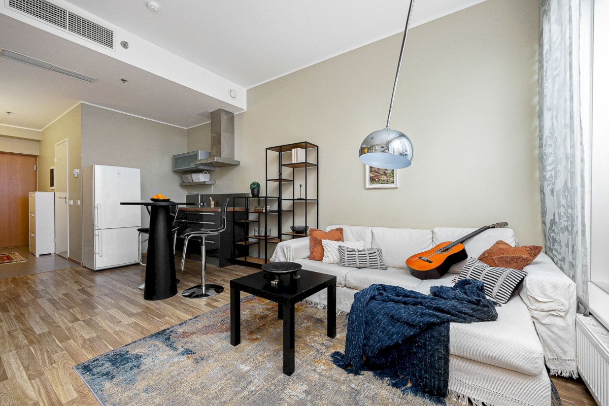 Tallinn, Kesklinna linnaosa, Maakri, Tornimäe 7