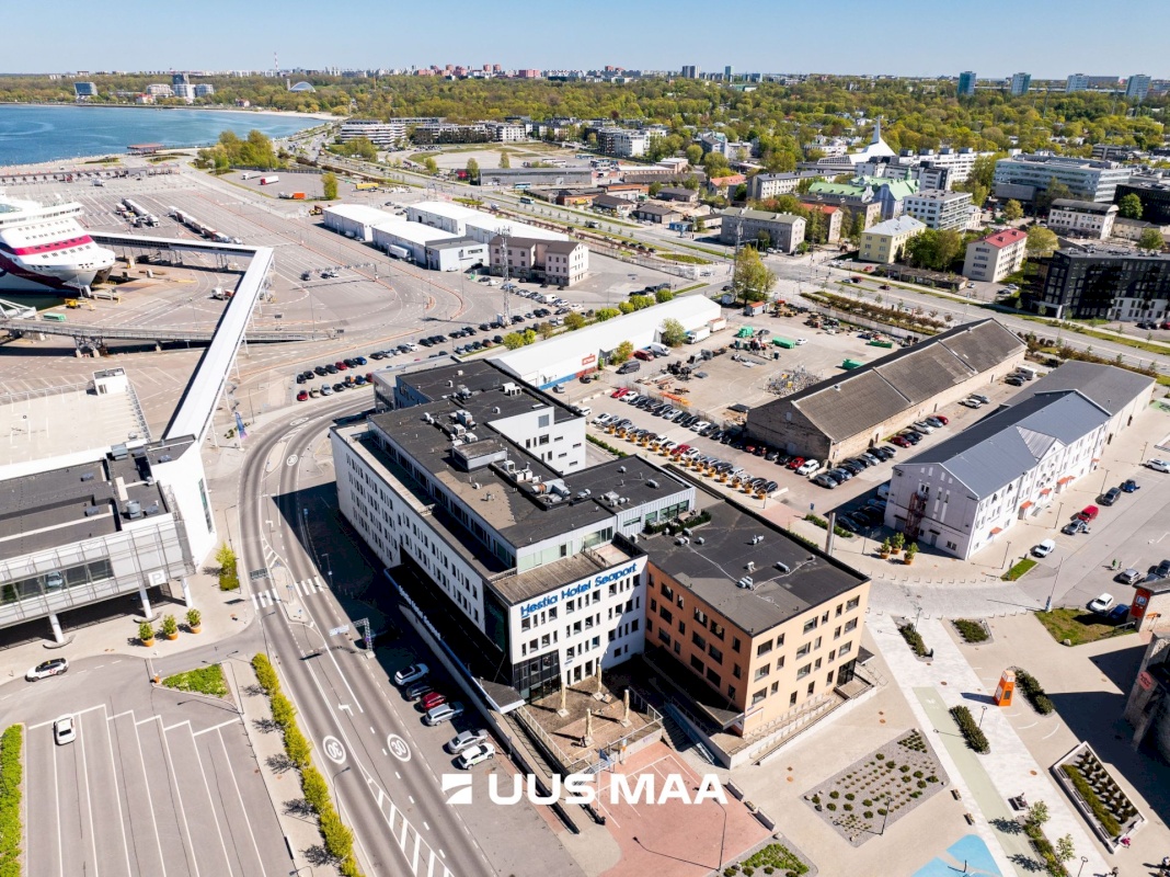 Tallinn, Kesklinna linnaosa, Sadama, Uus-Sadama 21