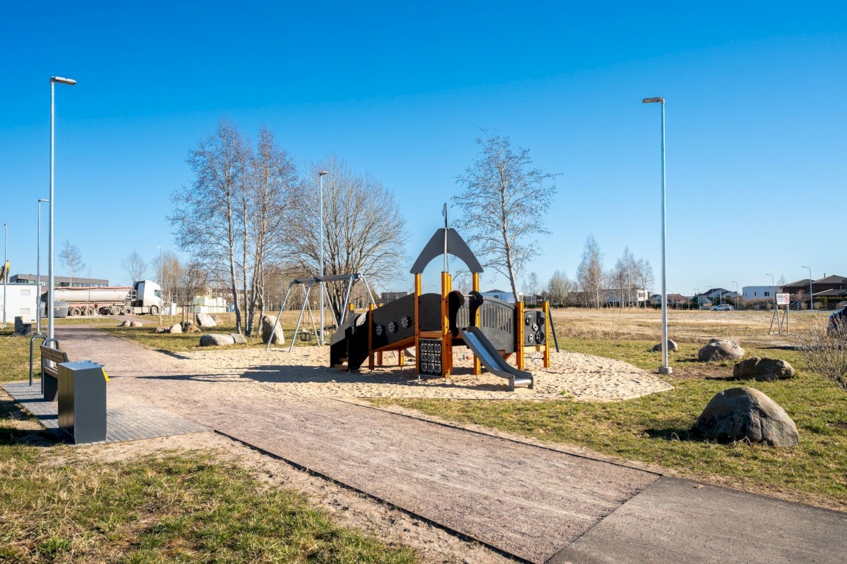 Tallinn, Haabersti linnaosa, Pikaliiva, Rõugu 24