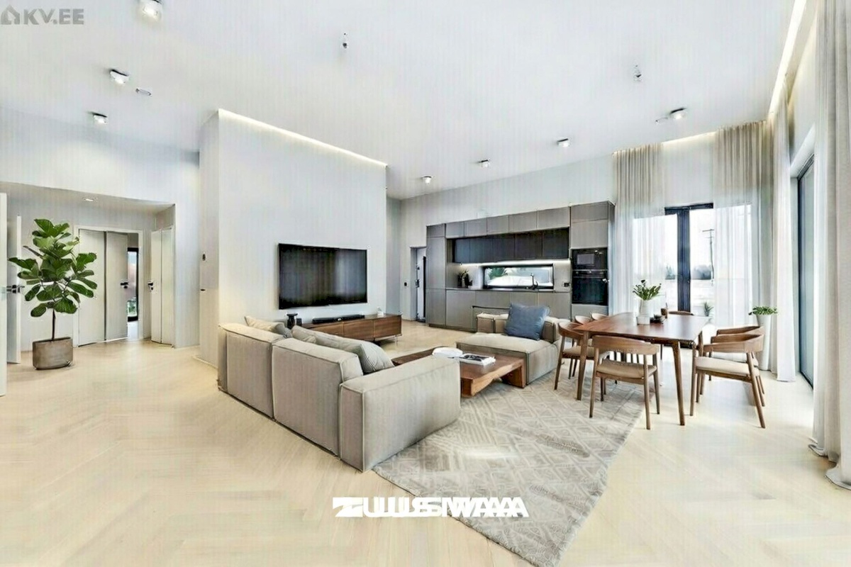 Tori vald, Nurme küla, Köömne tn 4