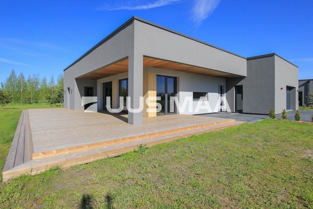 Tori vald, Nurme küla, Köömne tn 4