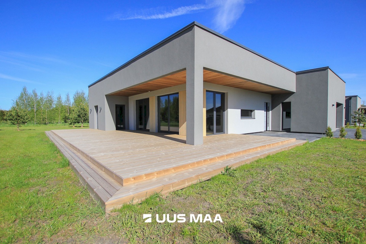 Tori vald, Nurme küla, Köömne tn 4