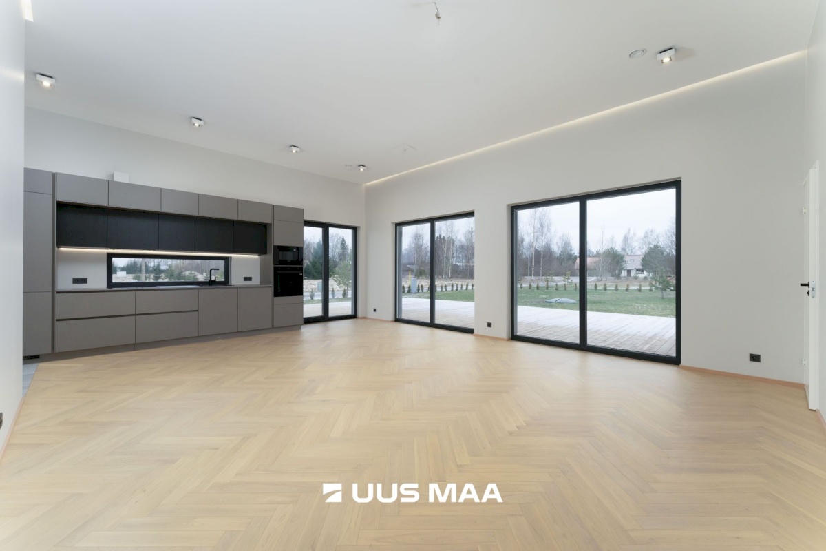 Tori vald, Nurme küla, Köömne tn 4