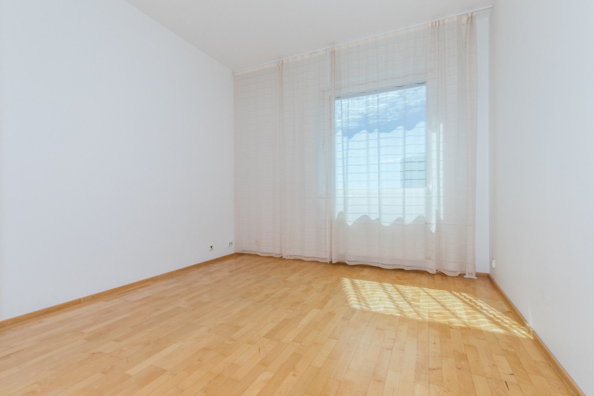 Tallinn, Kesklinna linnaosa, Tartu mnt 18