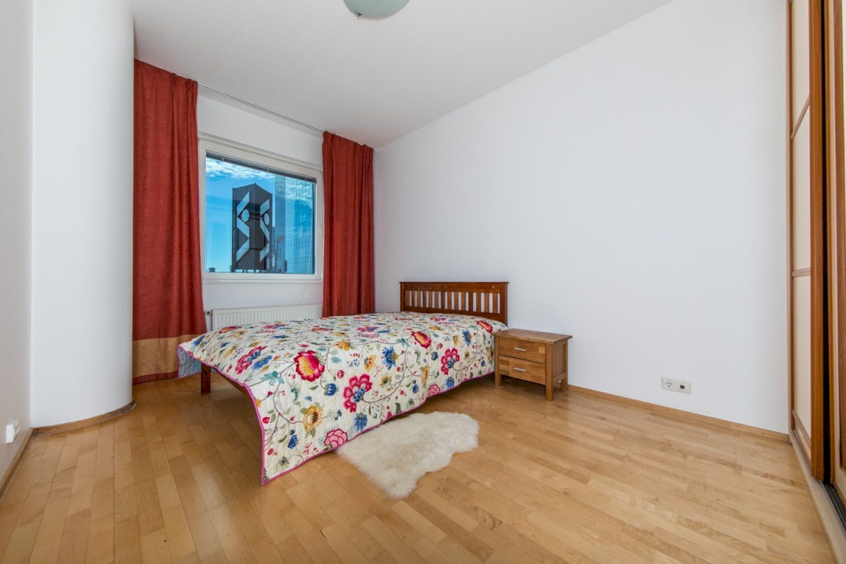 Tallinn, Kesklinna linnaosa, Tartu mnt 18