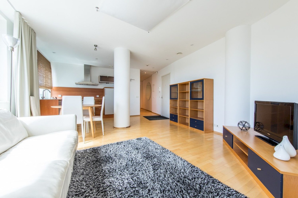 Tallinn, Kesklinna linnaosa, Tartu mnt 18