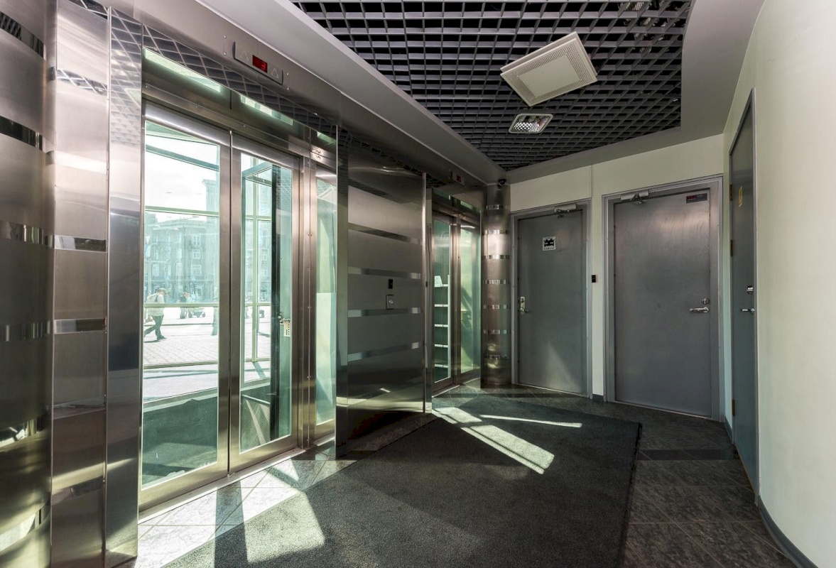 Tallinn, Kesklinna linnaosa, Tartu mnt 18