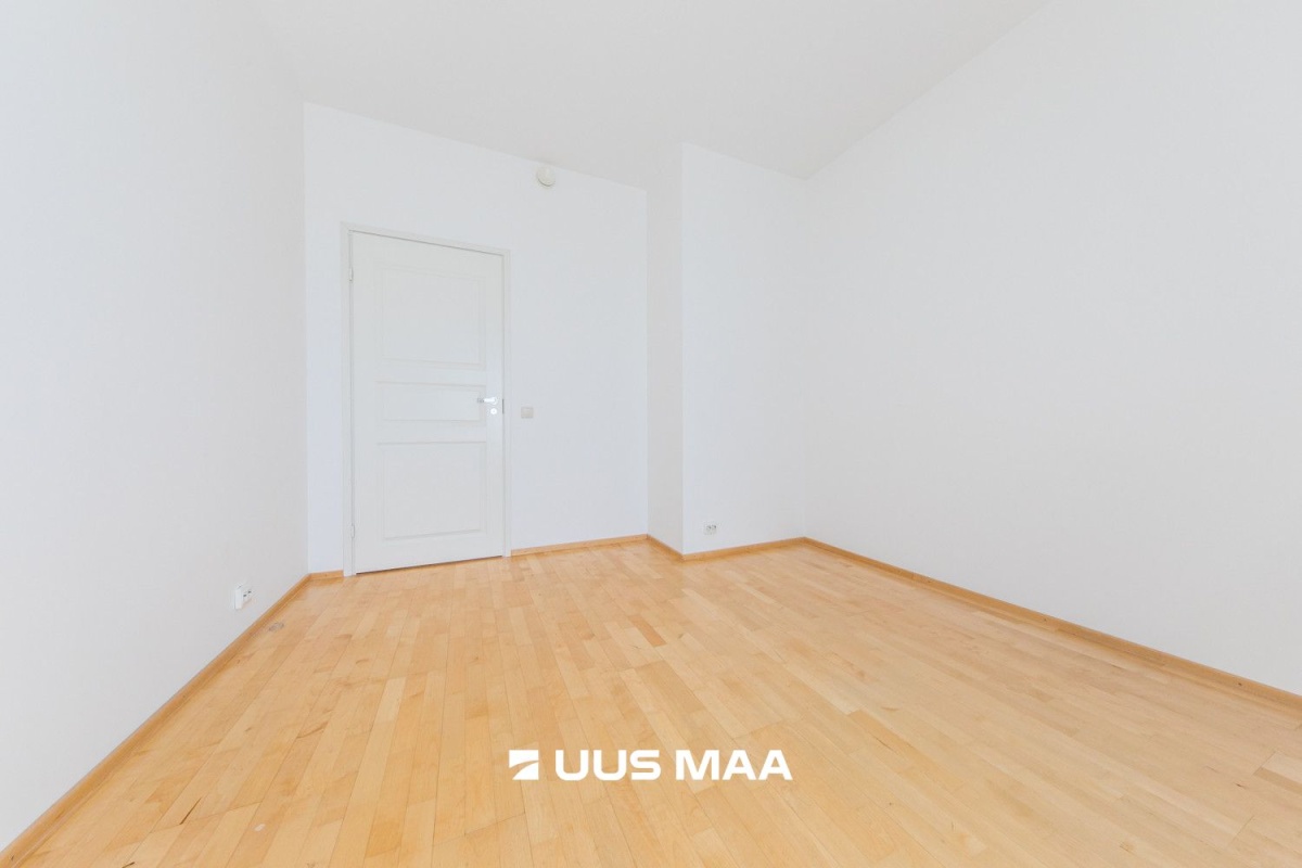 Tallinn, Kesklinna linnaosa, Tartu mnt 18