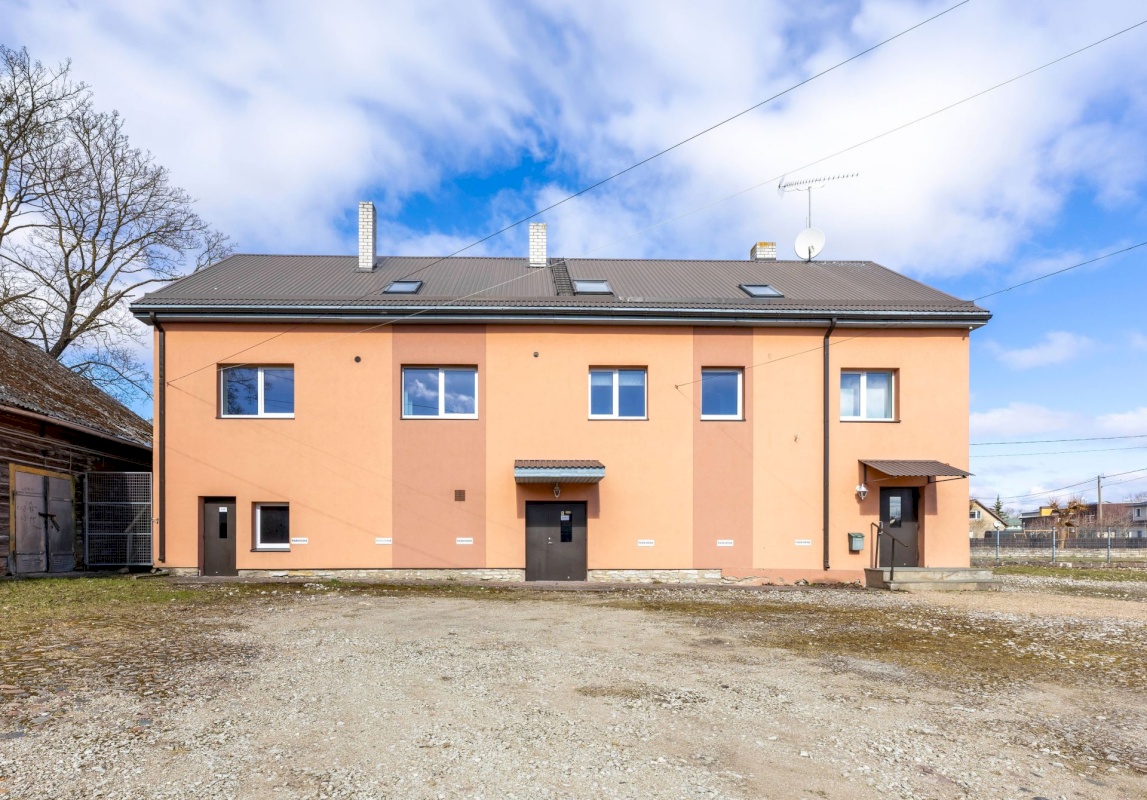 Rakvere linn, Tallinna 49