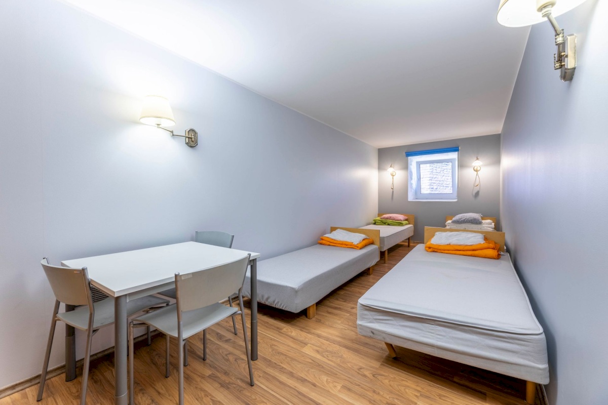 Rakvere linn, Tallinna 49