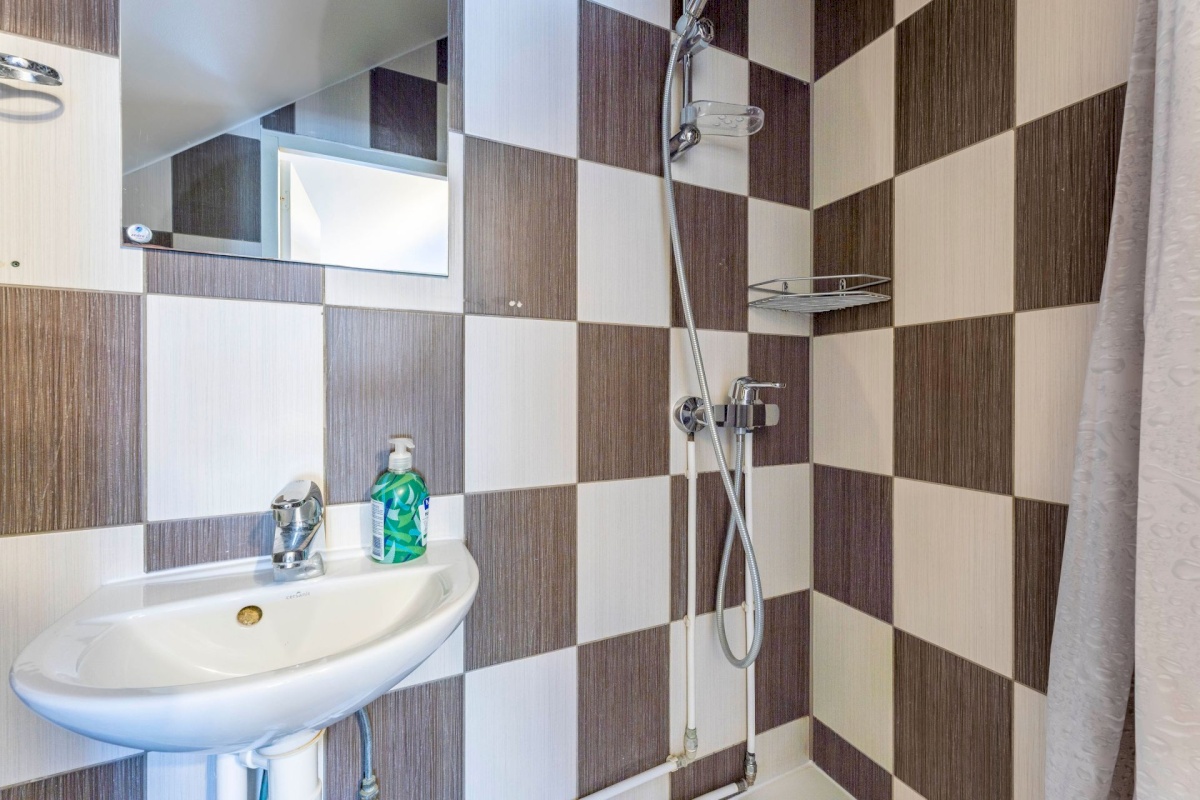 Rakvere linn, Tallinna 49