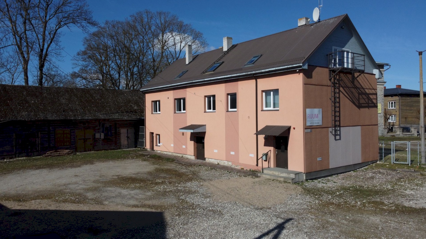 Rakvere linn, Tallinna 49