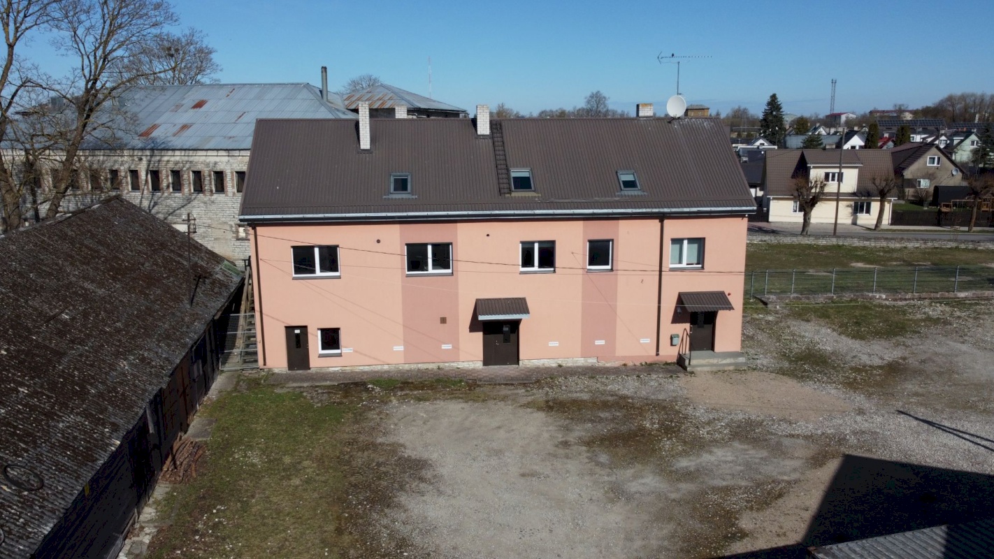 Rakvere linn, Tallinna 49