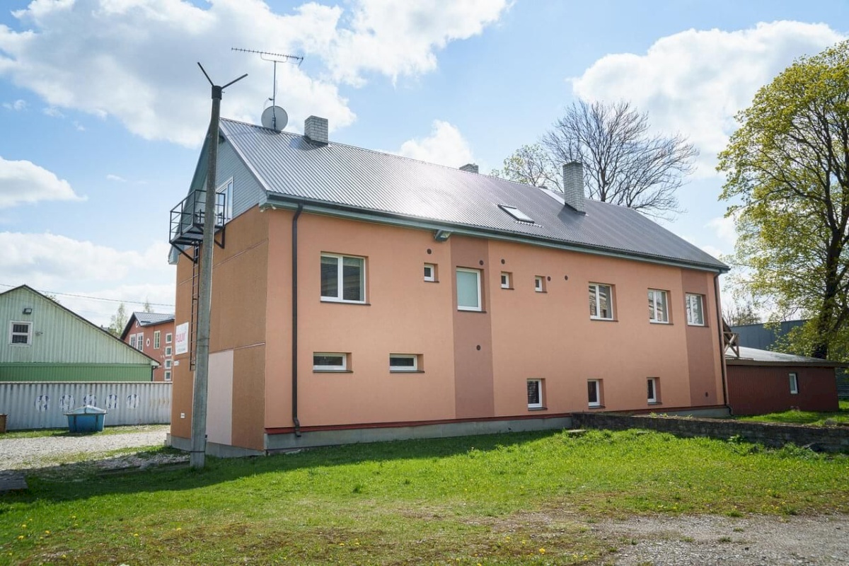 Rakvere linn, Tallinna 49