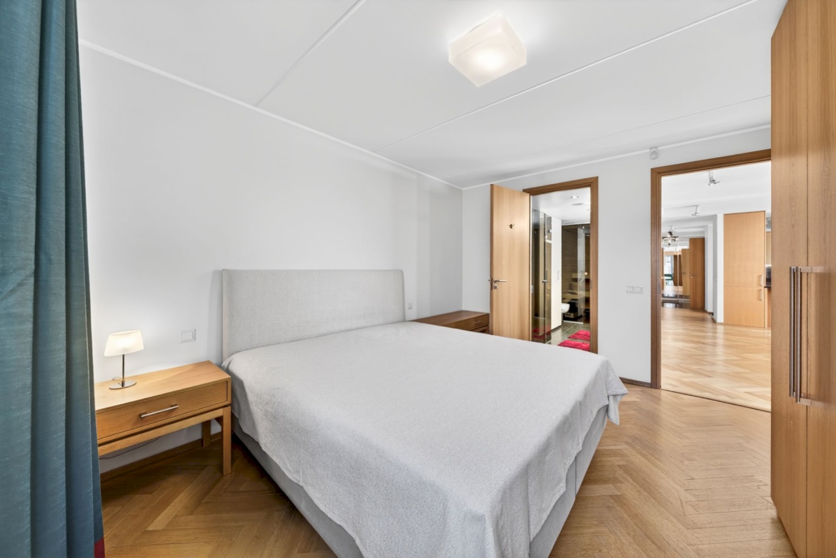 Tallinn, Kesklinna linnaosa, Kadriorg, Liivaoja 6