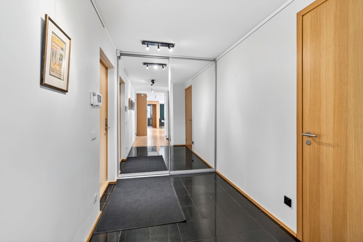 Tallinn, Kesklinna linnaosa, Kadriorg, Liivaoja 6