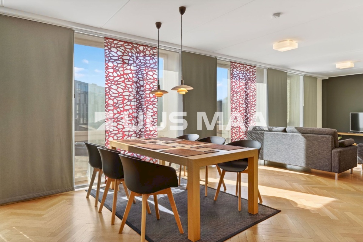 Tallinn, Kesklinna linnaosa, Kadriorg, Liivaoja 6