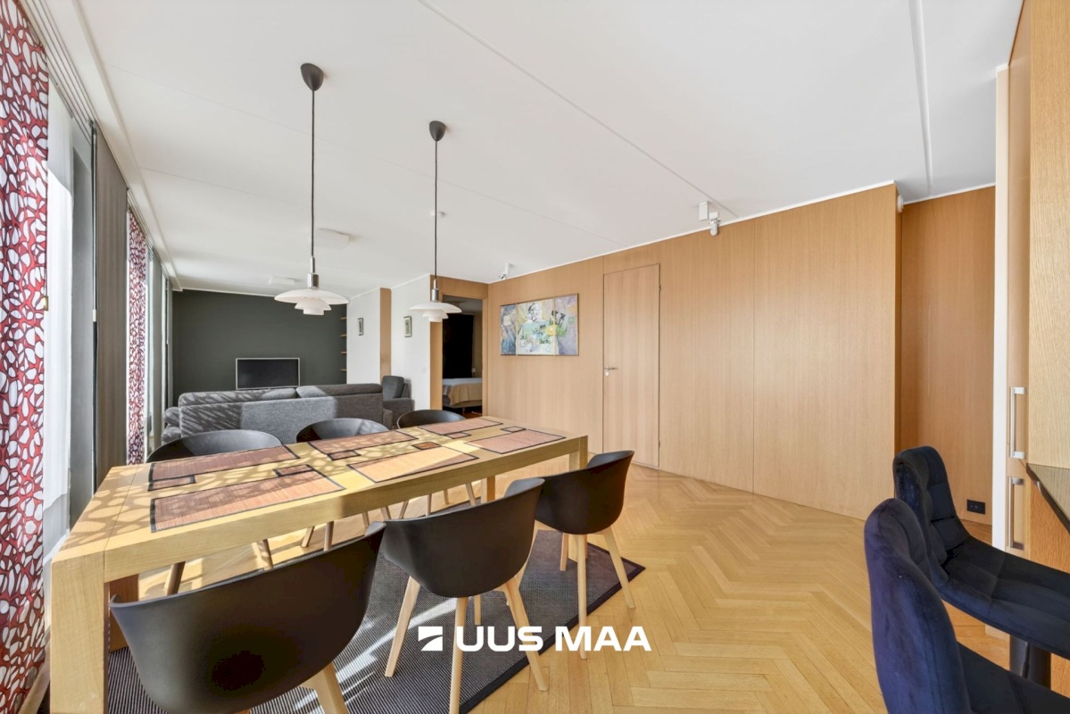 Tallinn, Kesklinna linnaosa, Kadriorg, Liivaoja 6