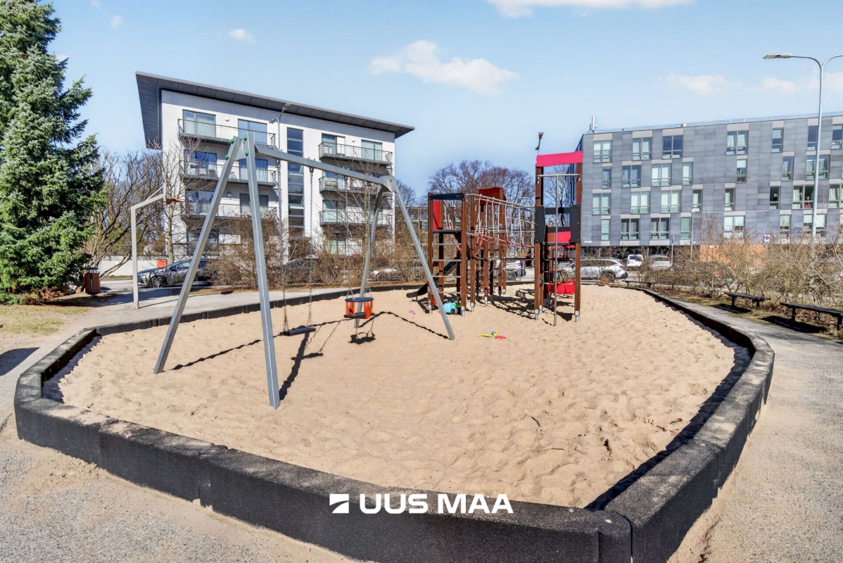 Tallinn, Kesklinna linnaosa, Kadriorg, Liivaoja 6