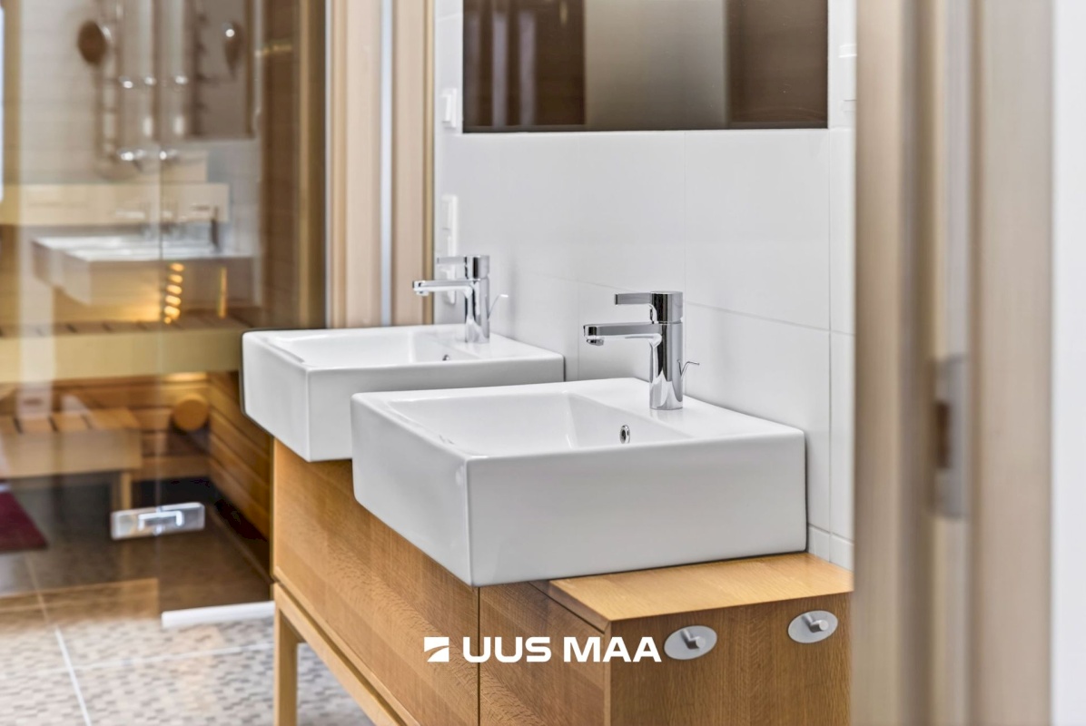 Tallinn, Kesklinna linnaosa, Kadriorg, Liivaoja 6