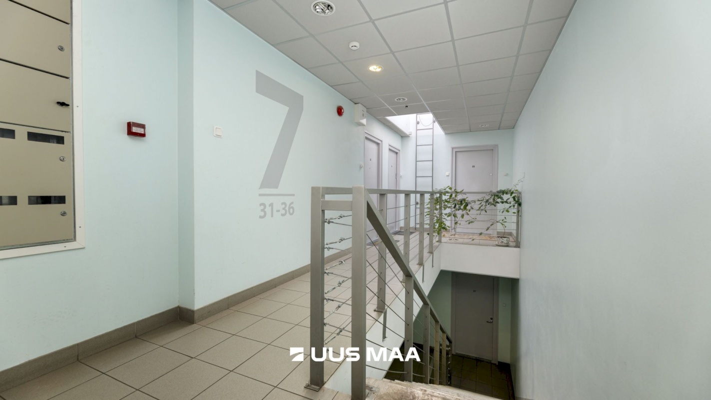 Tallinn, Mustamäe linnaosa, Kadaka, Kadaka pst 169b