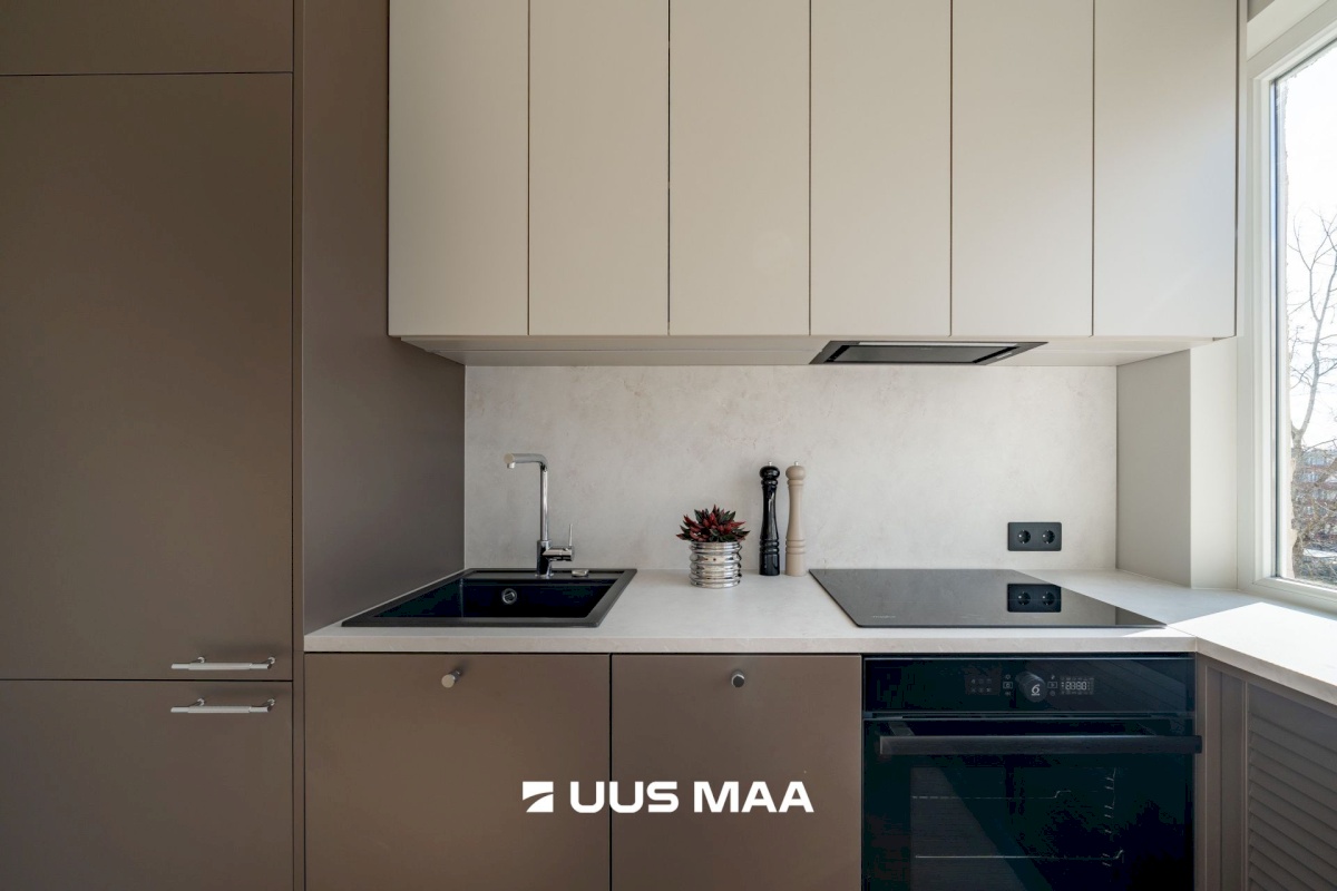 Tallinn, Mustamäe linnaosa, Ehitajate tee 78