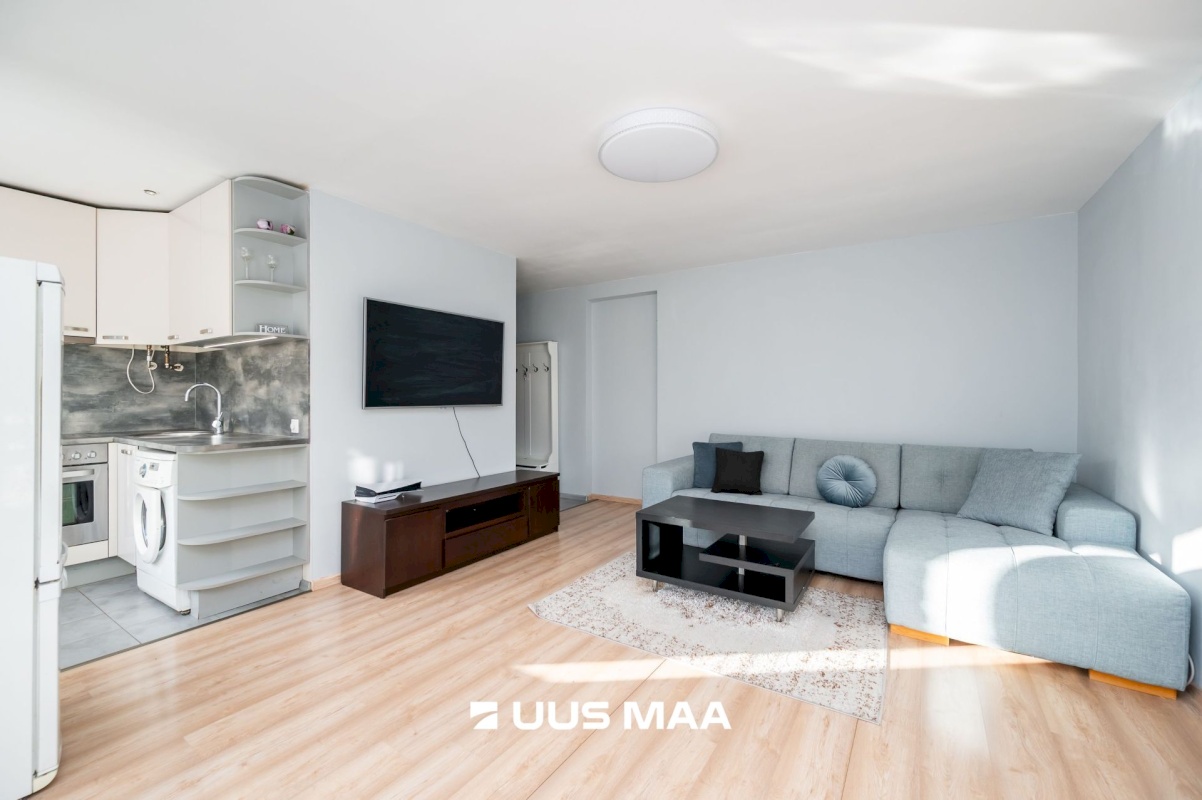 Tallinn, Lasnamäe linnaosa, Sikupilli, Majaka tn 7