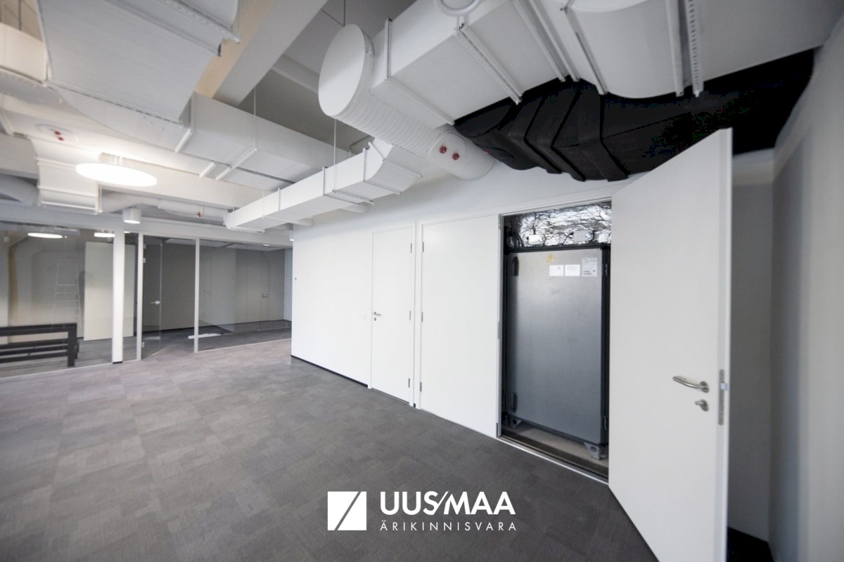 Tallinn, Mustamäe linnaosa, Laki 30