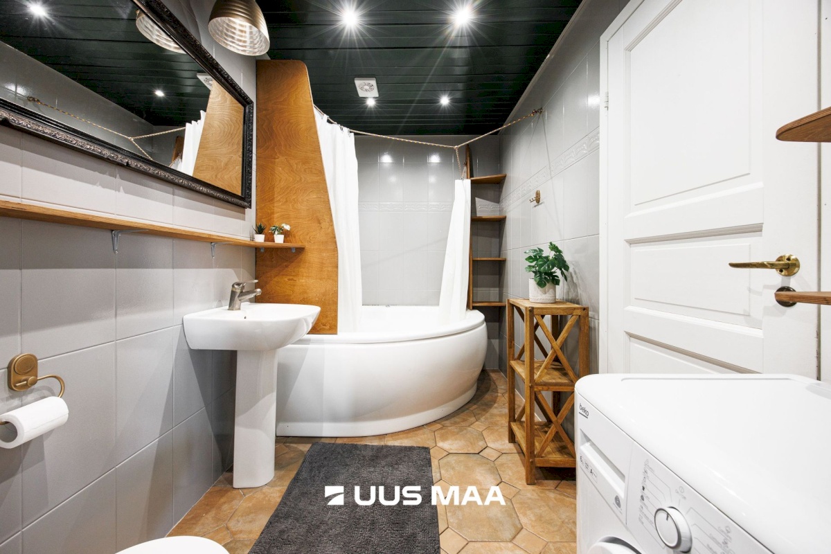 Tallinn, Kesklinna linnaosa, Sibulaküla, Kaupmehe 14